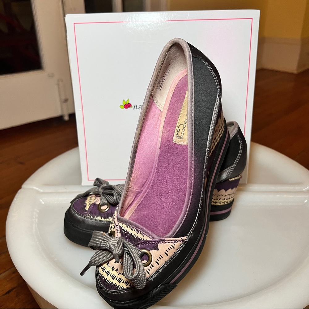 NANETTE LEPORE- KEDS Collab. Wedge sneaker. Plum pattern. Size 7